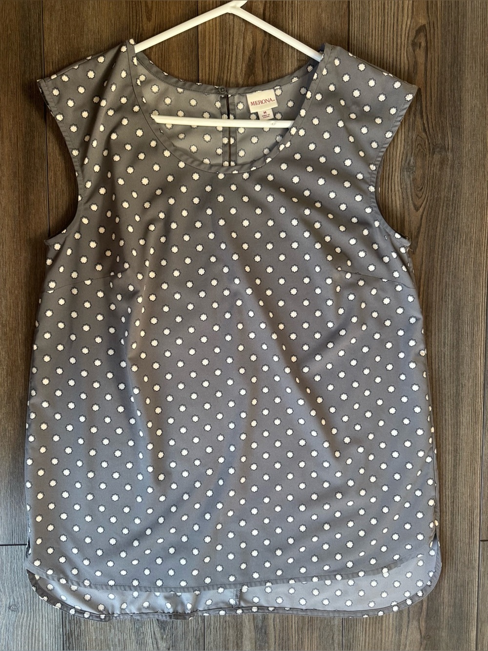 Merona Gray White Polka Dot Sleeveless Shell Top Blouse - M